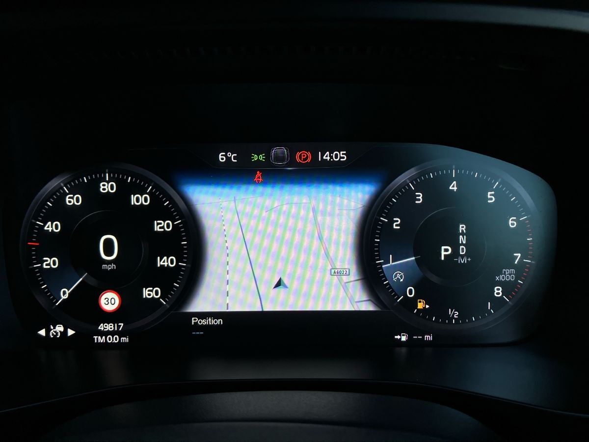 Used Volvo XC40 2018 for sale - 76565854: Photo 15