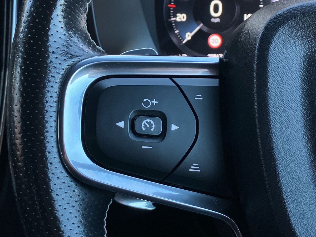 Used Volvo XC40 2018 for sale - 76565854: Photo 17