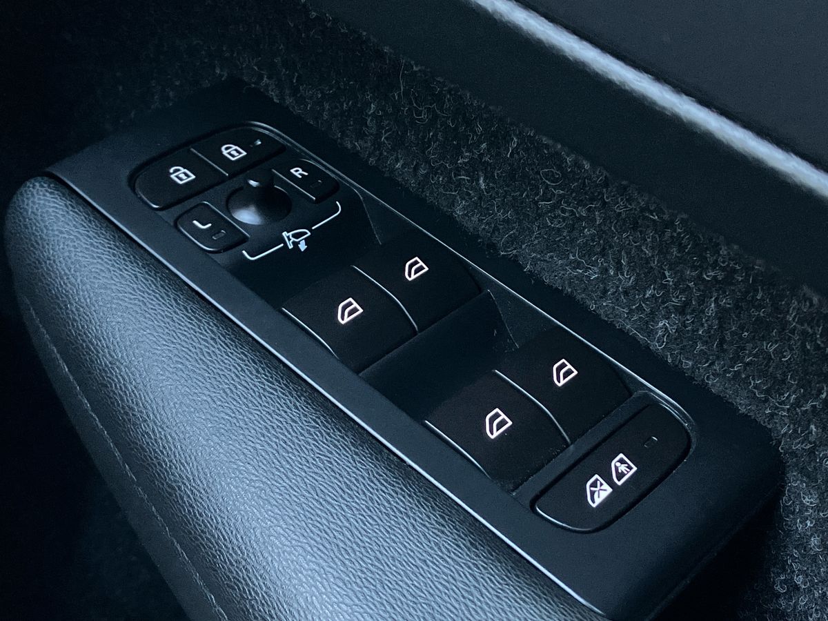 Used Volvo XC40 2018 for sale - 76565854: Photo 19