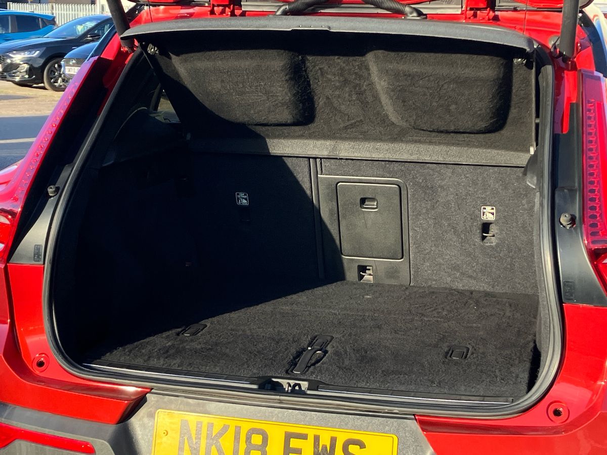 Used Volvo XC40 2018 for sale - 76565854: Photo 21