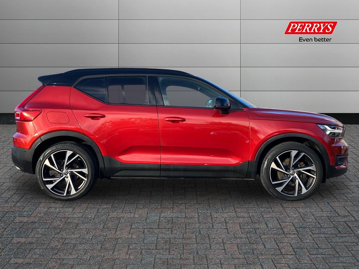 Used Volvo XC40 2018 for sale - 76565854: Photo 3