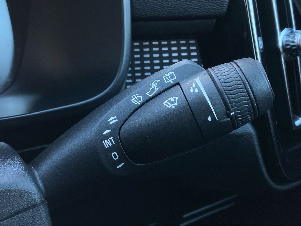 Used Volvo XC40 2018 for sale - 76565854: Photo 37