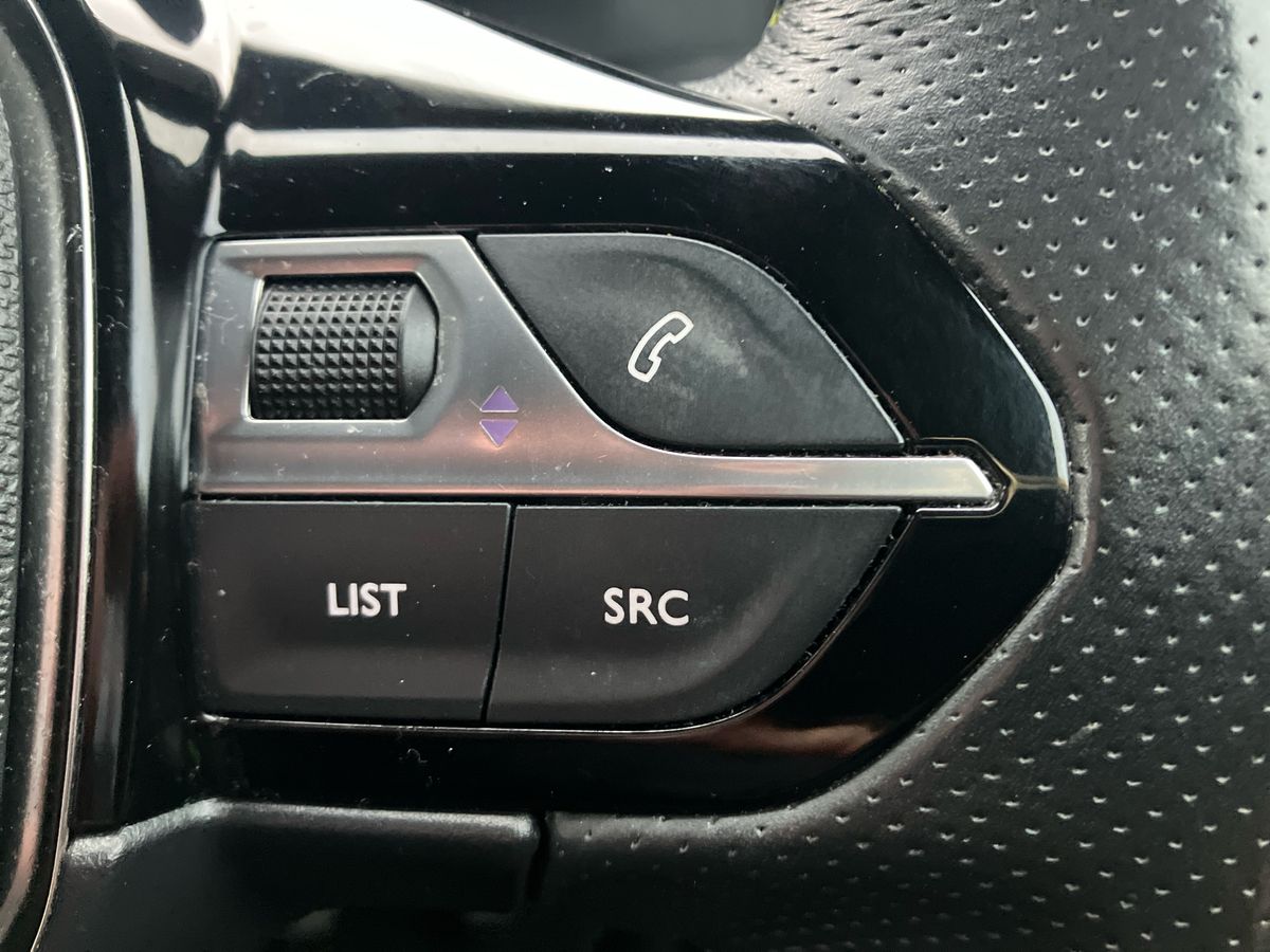 Used Peugeot 208 2022 for sale - 77045836: Photo 21