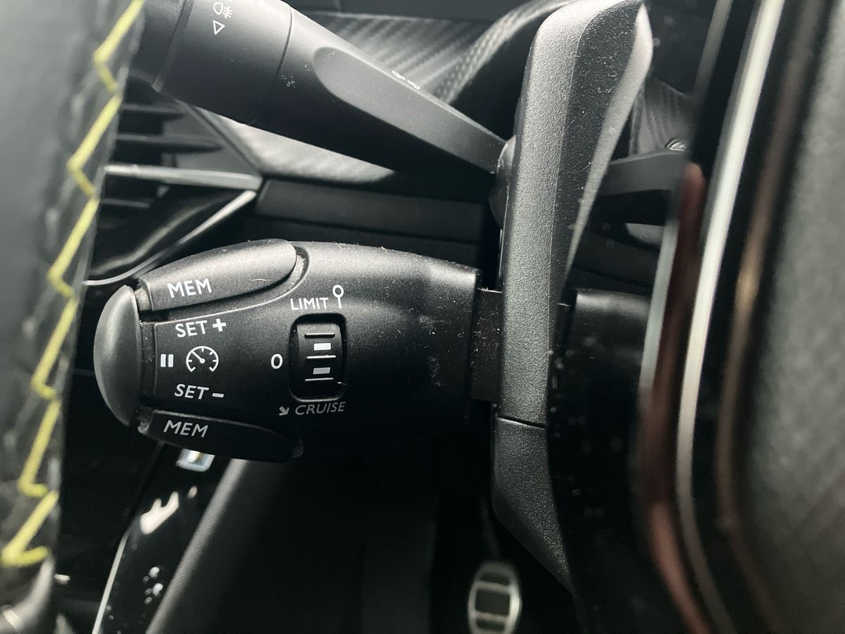 Used Peugeot 208 2022 for sale - 77045836: Photo 22