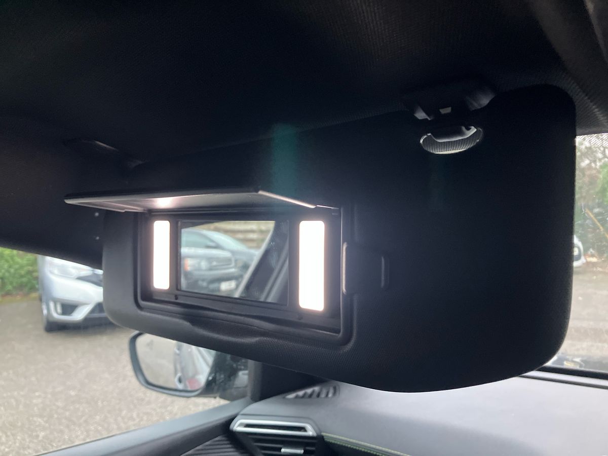 Used Peugeot 208 2022 for sale - 77045836: Photo 27