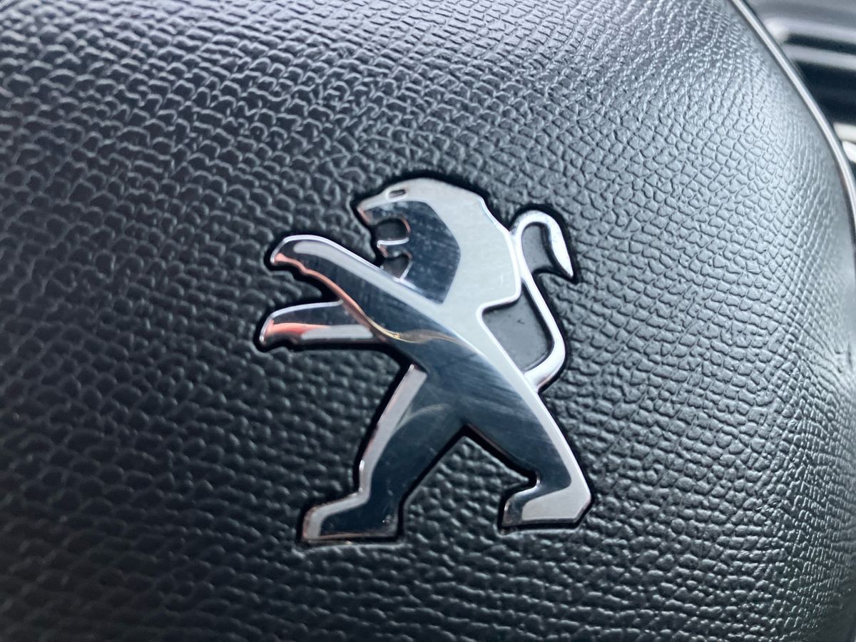 Used Peugeot 208 2022 for sale - 77045836: Photo 30