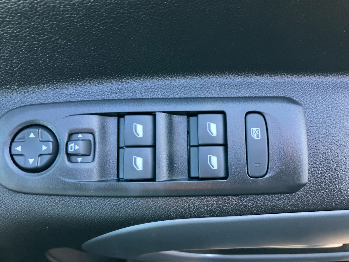 Used Vauxhall Combo Life 2025 for sale - 76525896: Photo 18