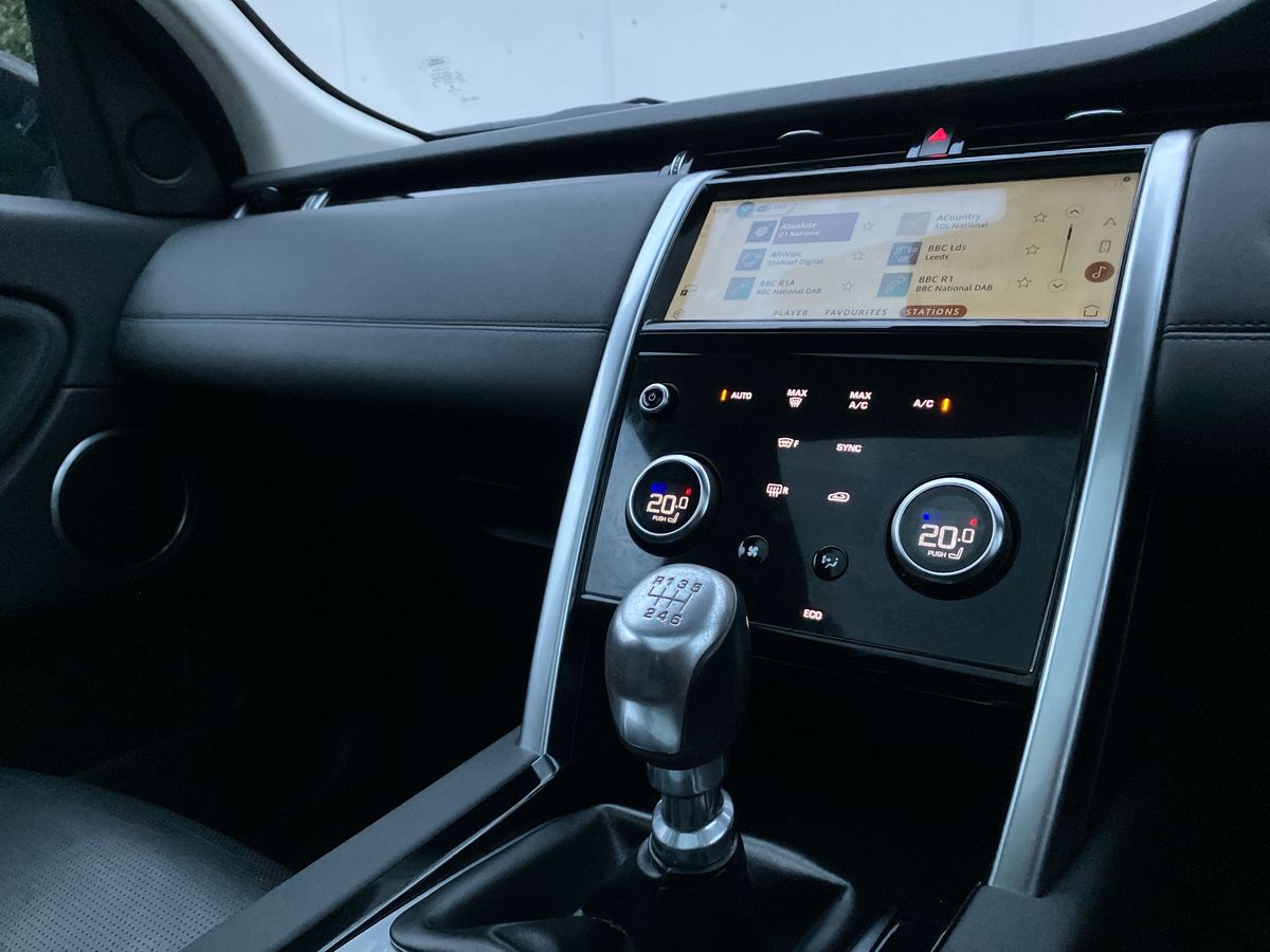 Used Land Rover Discovery Sport 2021 for sale - 76853626: Photo 17