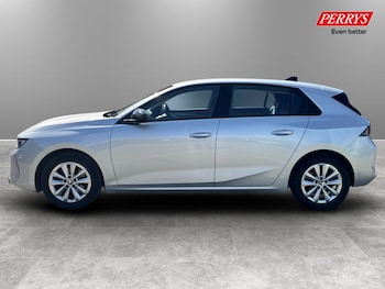 Used Vauxhall Astra 2023 for sale - 79320072: Photo