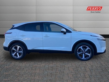 Used Nissan Qashqai 2023 for sale - 76611894: Photo