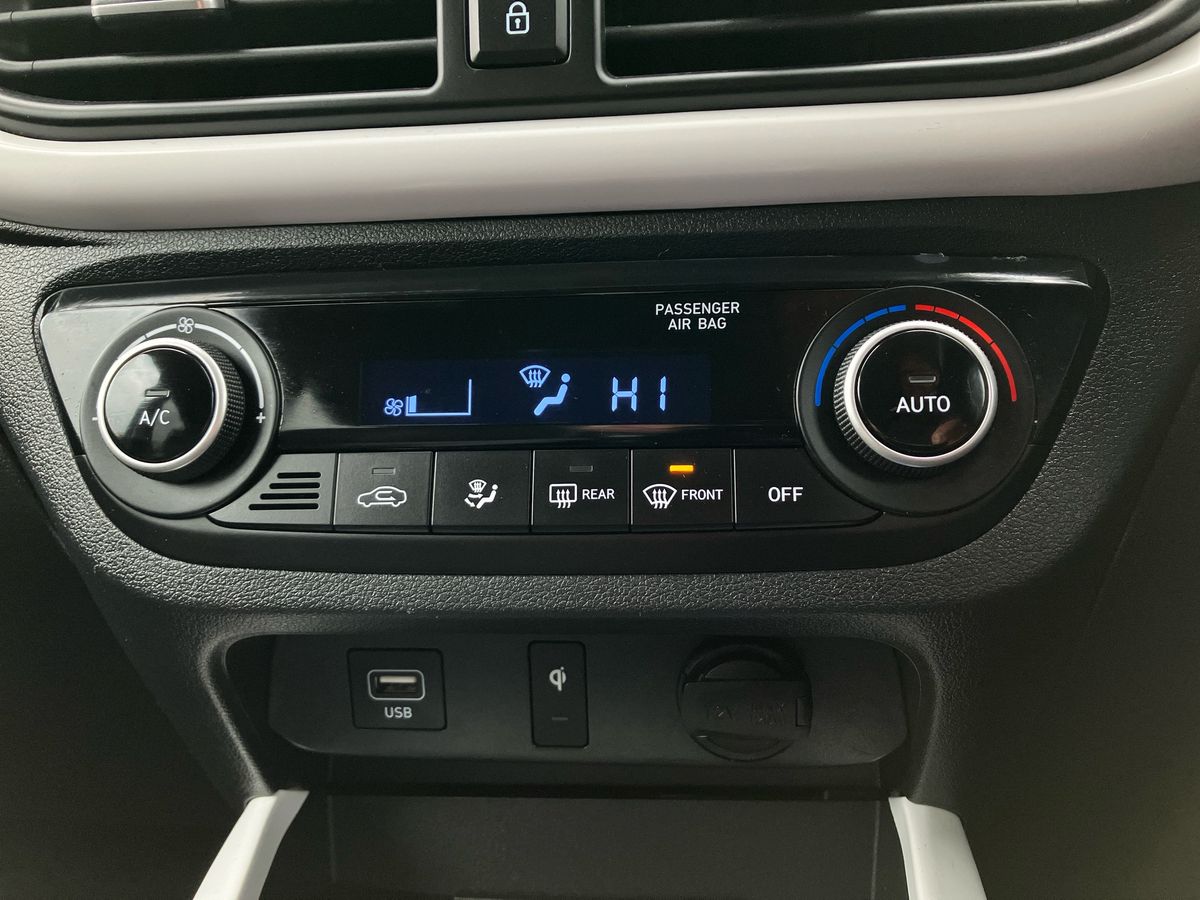 Used Hyundai i10 2022 for sale - 76351899: Photo 12