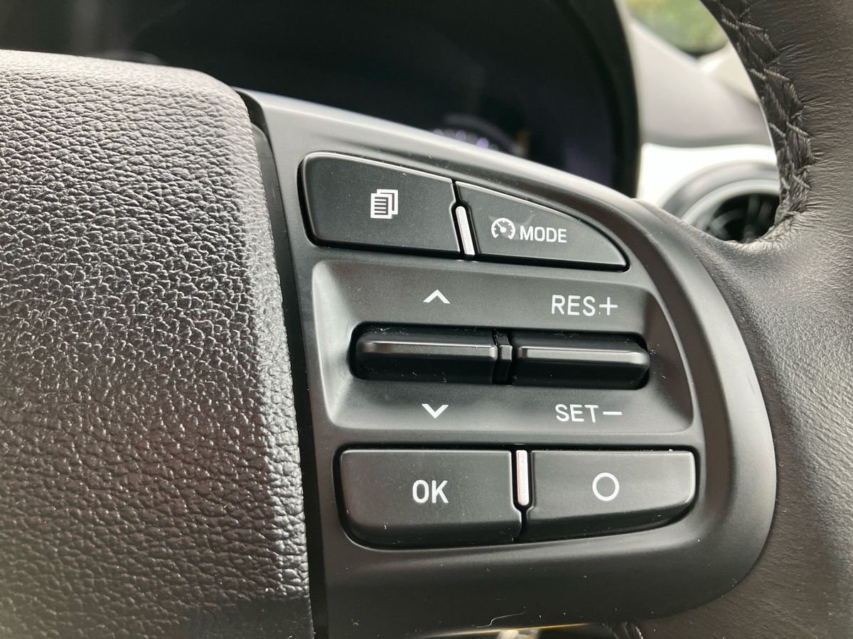 Used Hyundai i10 2022 for sale - 76351899: Photo 36