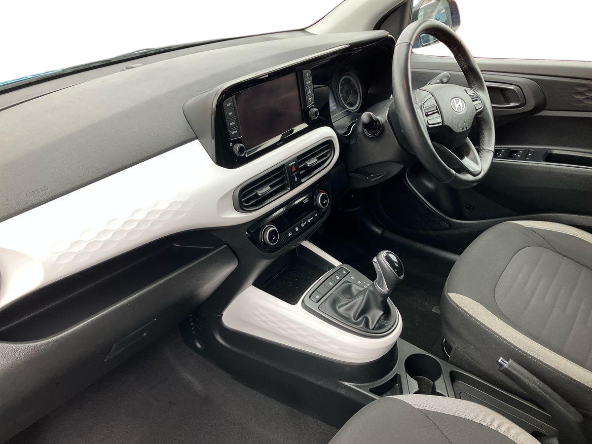 Used Hyundai i10 2022 for sale - 76351899: Photo 6