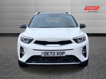 Used Kia Stonic 2022 for sale - 76919301: Photo