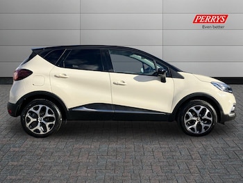 Used Renault Captur 2017 for sale - 76351900: Photo