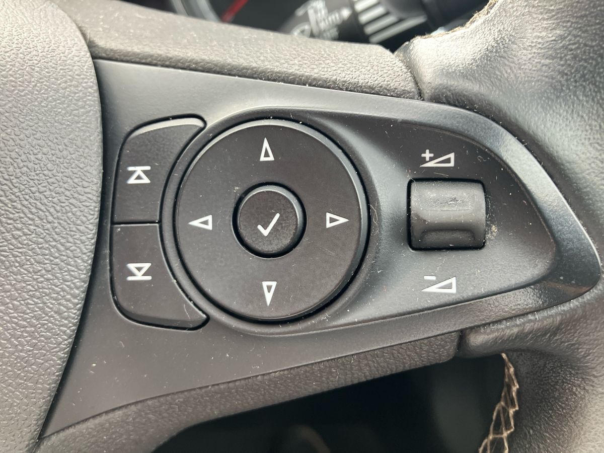 Used Vauxhall Astra 2018 for sale - 76016373: Photo 41
