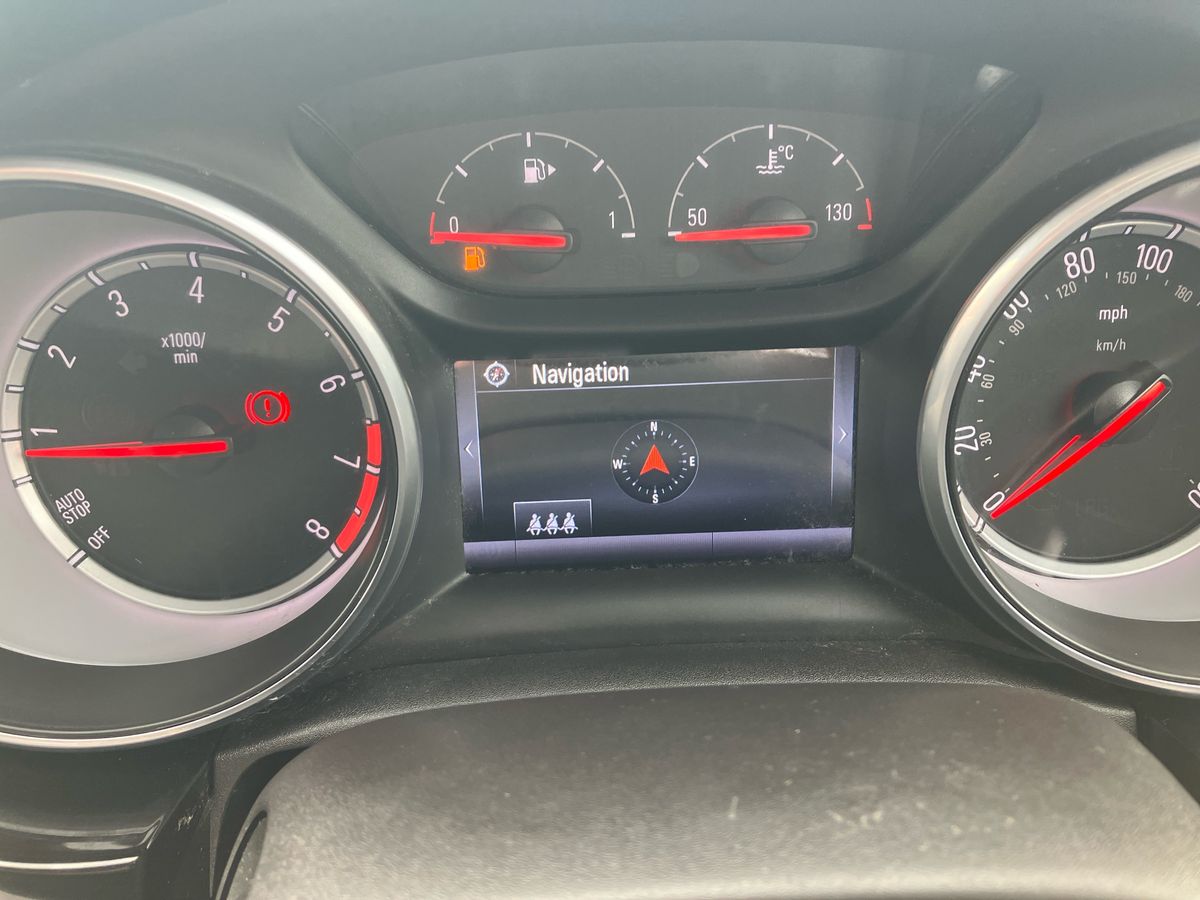 Used Vauxhall Astra 2018 for sale - 76016373: Photo 42