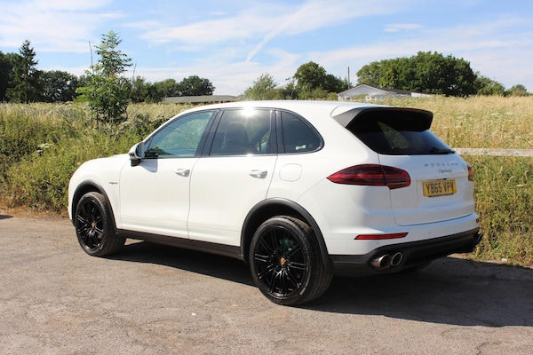 Used Porsche Cayenne 2015 for sale - 74739358: Photo 14