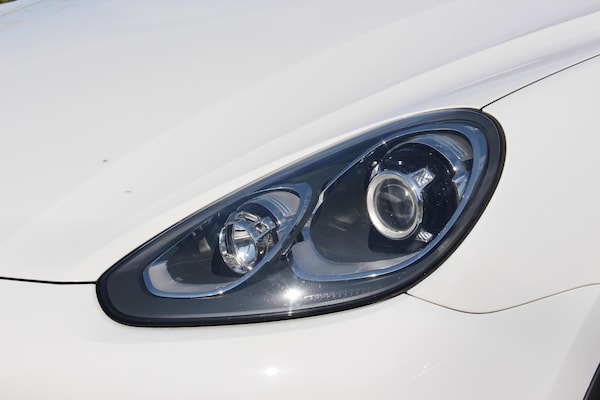 Used Porsche Cayenne 2015 for sale - 74739358: Photo 32