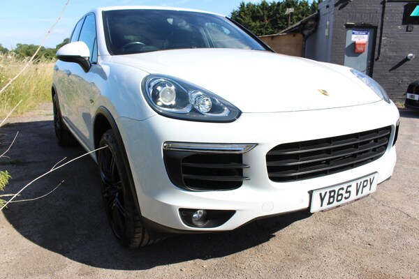 Used Porsche Cayenne 2015 for sale - 74739358: Photo 34