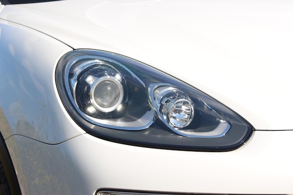 Used Porsche Cayenne 2015 for sale - 74739358: Photo 35