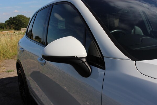 Used Porsche Cayenne 2015 for sale - 74739358: Photo 36