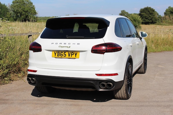 Used Porsche Cayenne 2015 for sale - 74739358: Photo 53