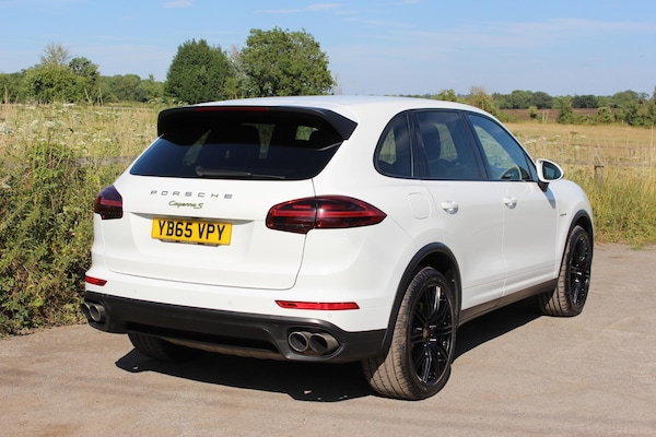 Used Porsche Cayenne 2015 for sale - 74739358: Photo 54