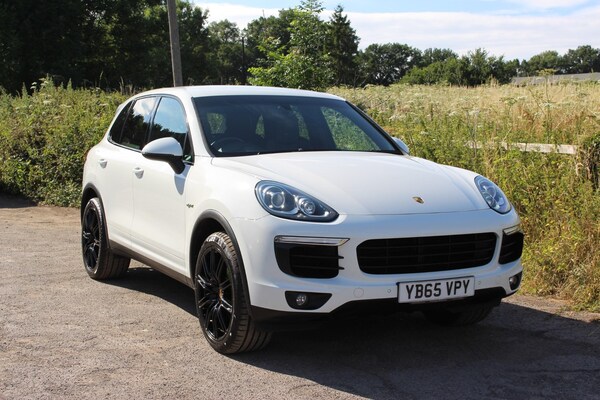 Used Porsche Cayenne 2015 for sale - 74739358: Photo 61