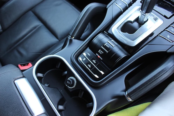 Used Porsche Cayenne 2015 for sale - 74739358: Photo 79