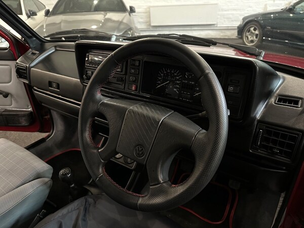 Used Volkswagen Golf 1989 for sale - 74485614: Photo 37