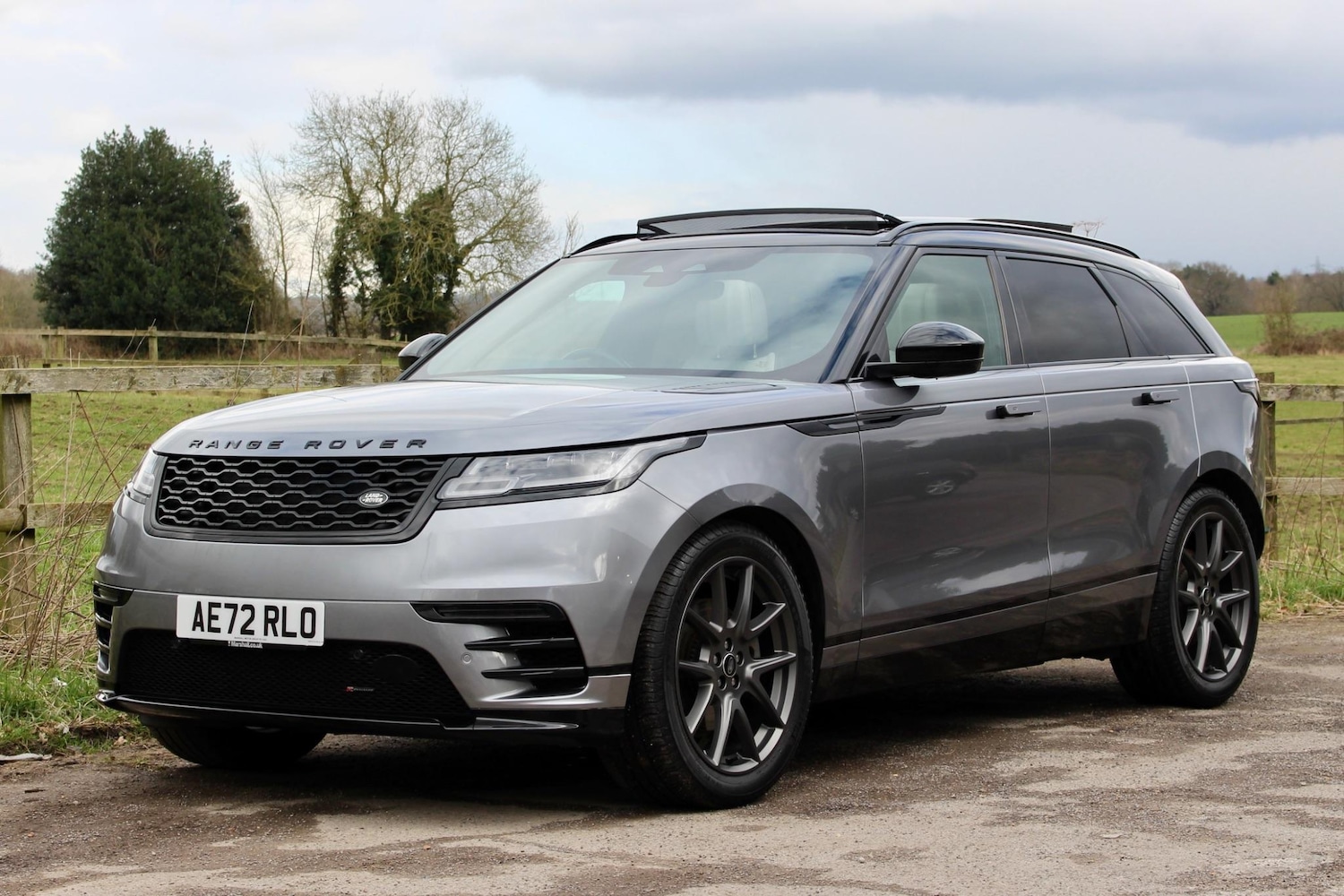 Used Land Rover Range Rover Velar 2022 for sale - 76060693: Photo 10