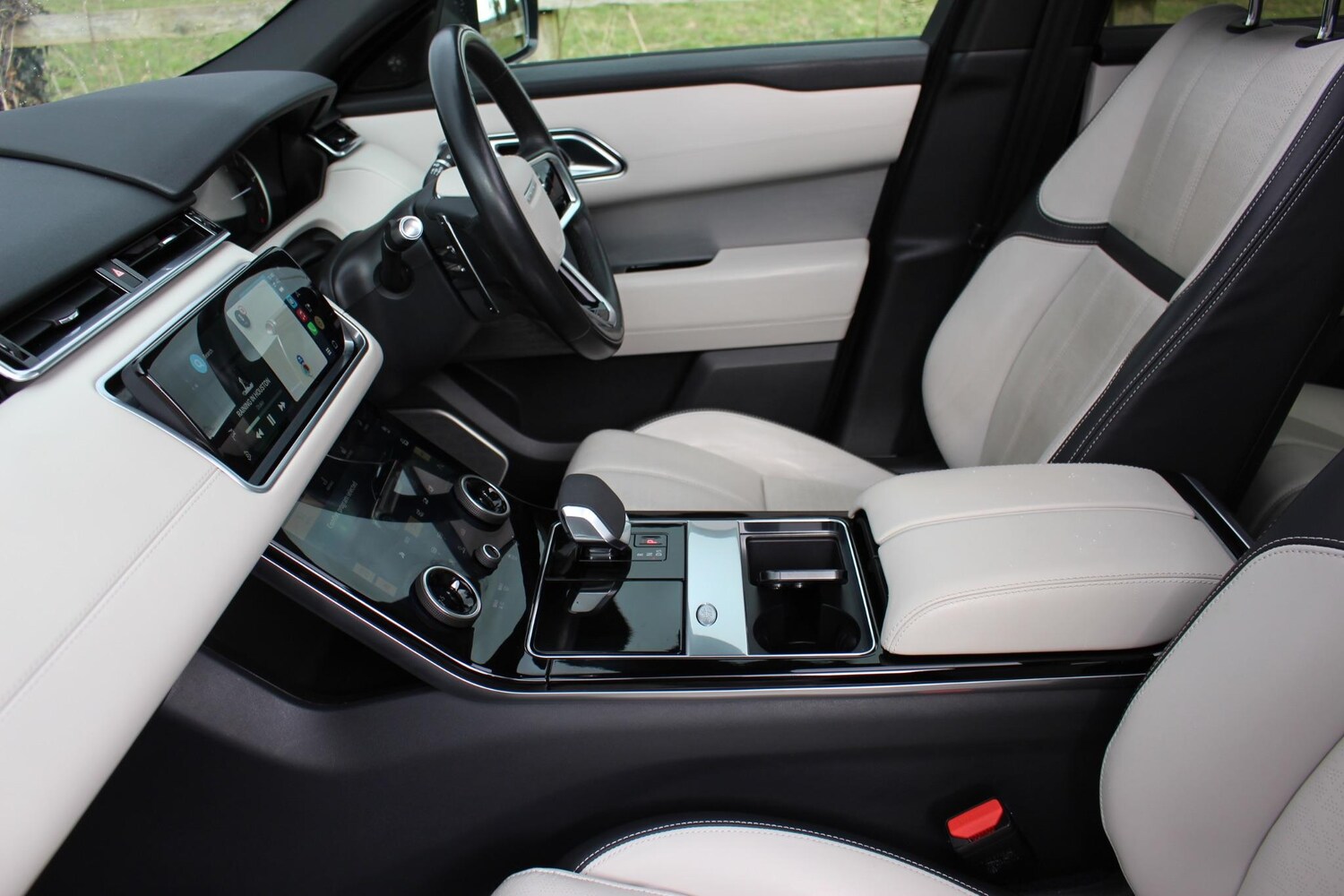 Used Land Rover Range Rover Velar 2022 for sale - 76060693: Photo 46