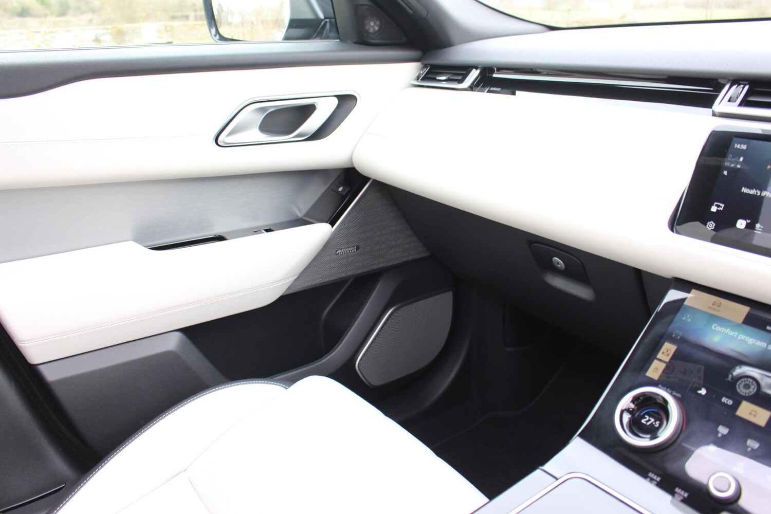 Used Land Rover Range Rover Velar 2022 for sale - 76060693: Photo 83