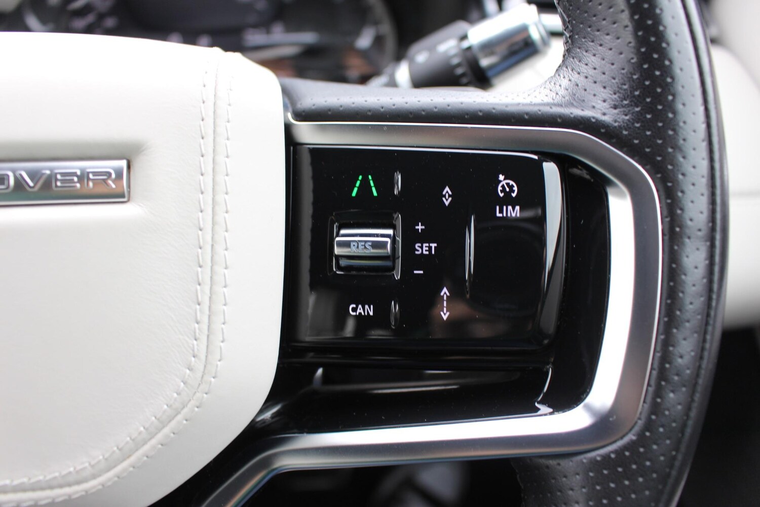 Used Land Rover Range Rover Velar 2022 for sale - 76060693: Photo 90
