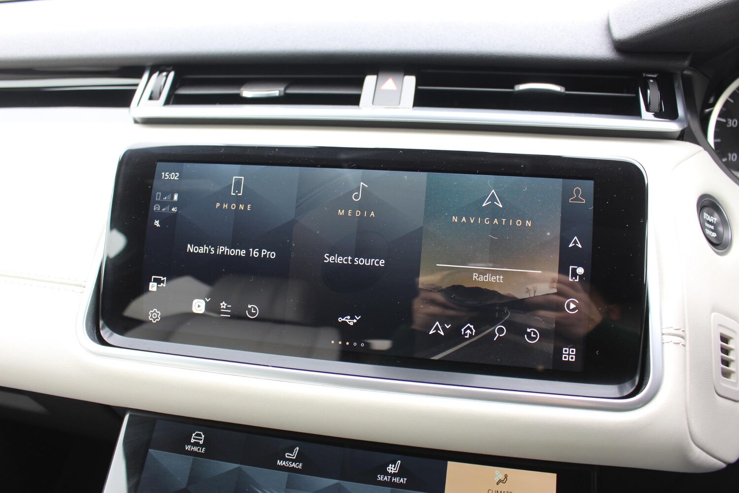 Used Land Rover Range Rover Velar 2022 for sale - 76060693: Photo 93