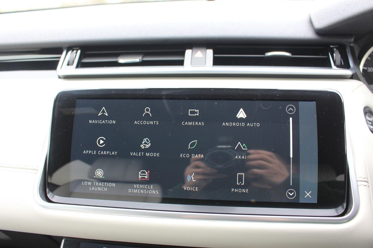 Used Land Rover Range Rover Velar 2022 for sale - 76060693: Photo 97