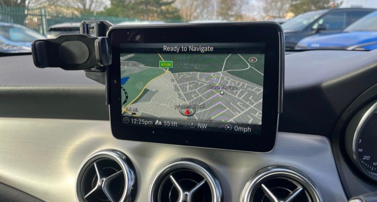 Used Mercedes-Benz GLA 2019 for sale - 77020998: Photo 11