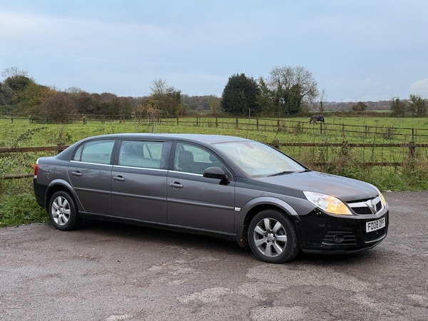 Used Vauxhall Vectra 2008 for sale - 73764431: Photo 1