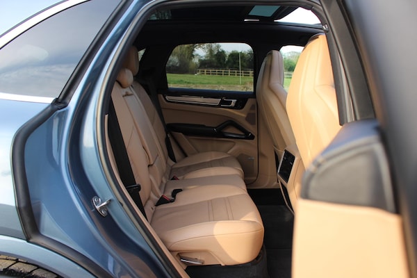 Used Porsche Cayenne 2018 for sale - 74271651: Photo 62