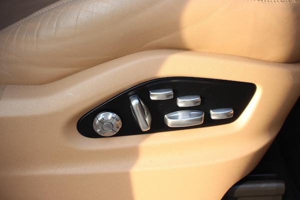 Used Porsche Cayenne 2018 for sale - 74271651: Photo 79