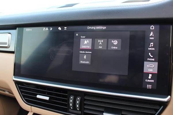Used Porsche Cayenne 2018 for sale - 74271651: Photo 86
