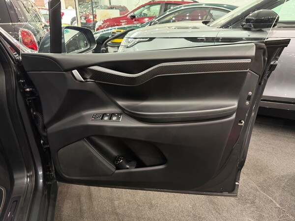 Used Tesla Model X 2020 for sale - 75224647: Photo 23