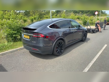 Used Tesla Model X 2020 for sale - 75224647: Photo
