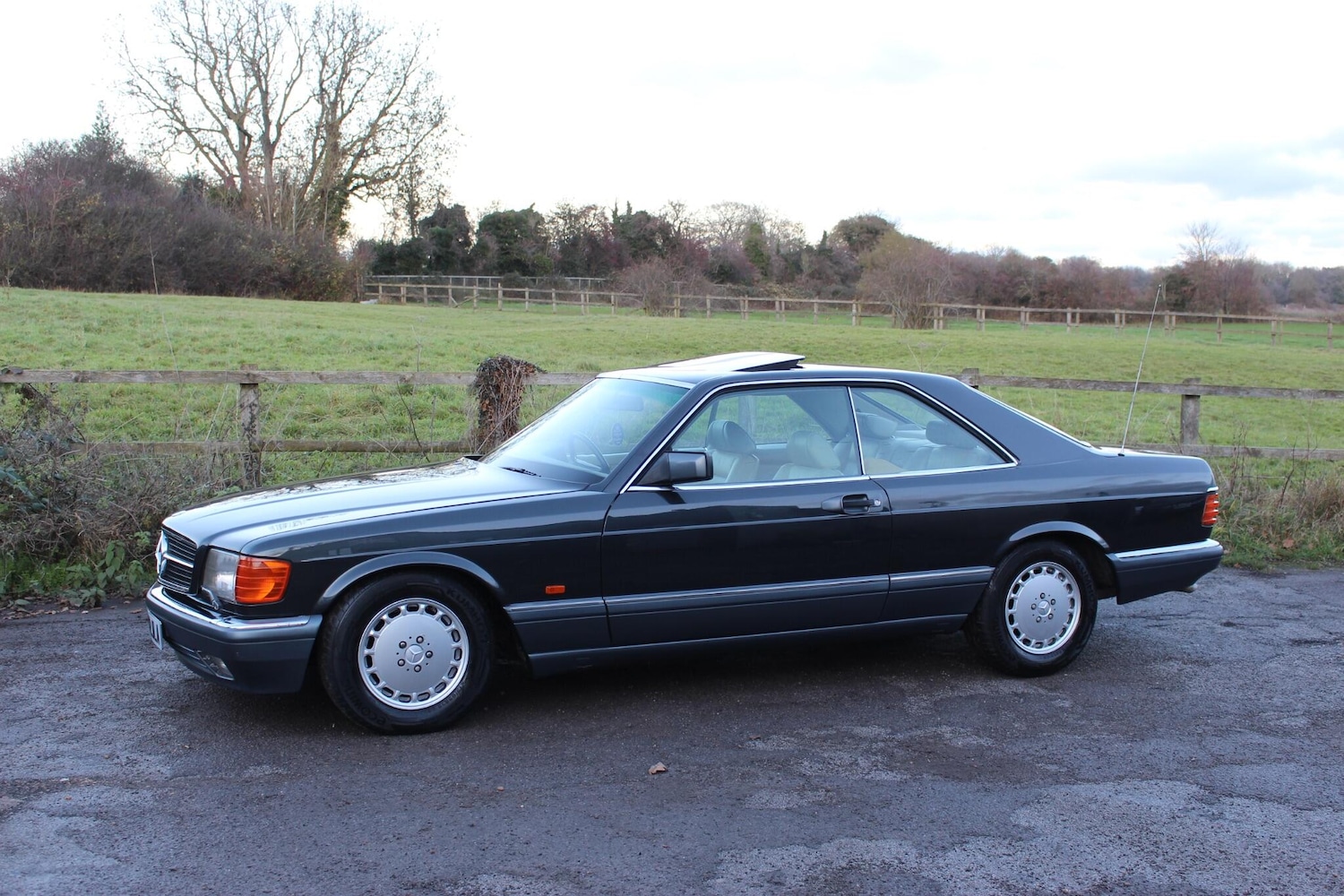 Used Mercedes-Benz 560 for sale - 76913953: Photo 15