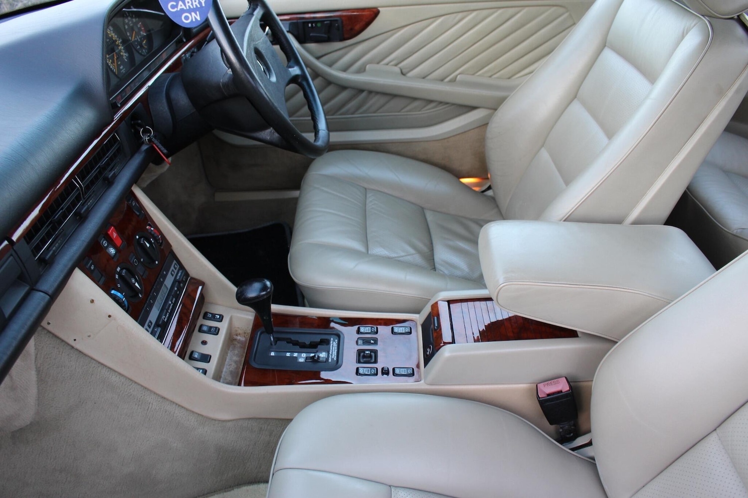 Used Mercedes-Benz 560 for sale - 76913953: Photo 51