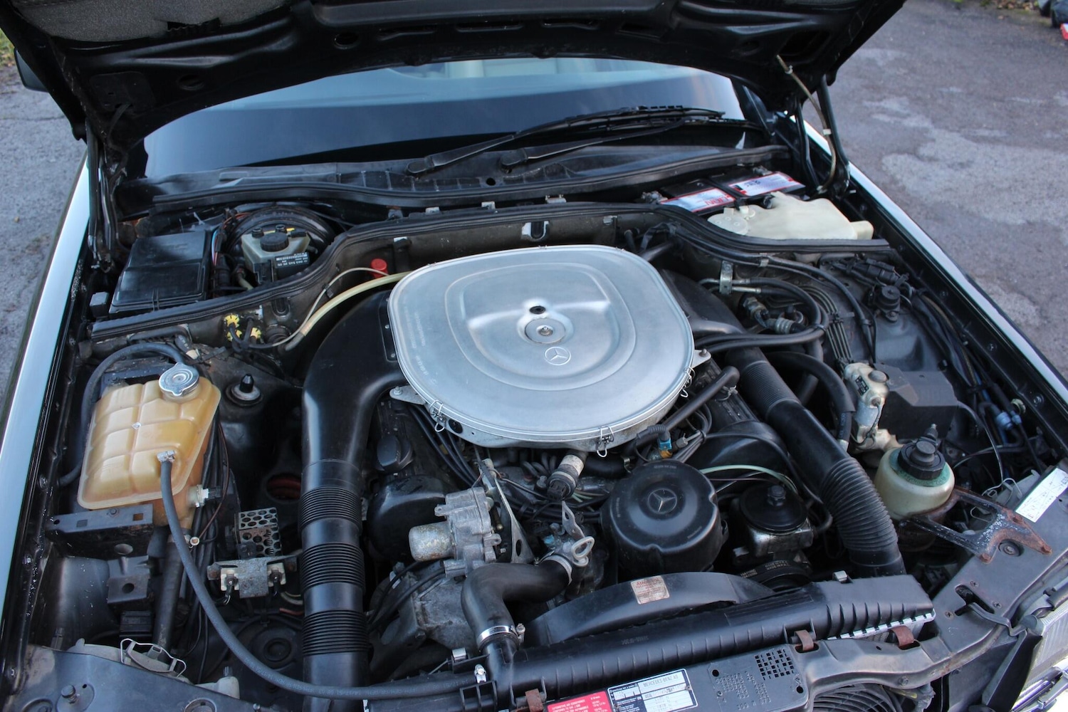 Used Mercedes-Benz 560 for sale - 76913953: Photo 62