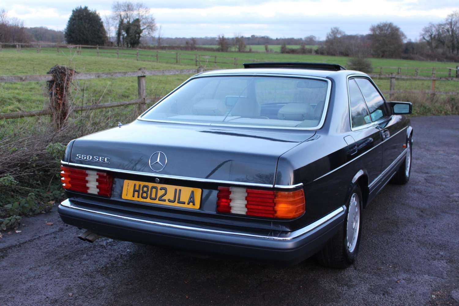 Used Mercedes-Benz 560 for sale - 76913953: Photo 64
