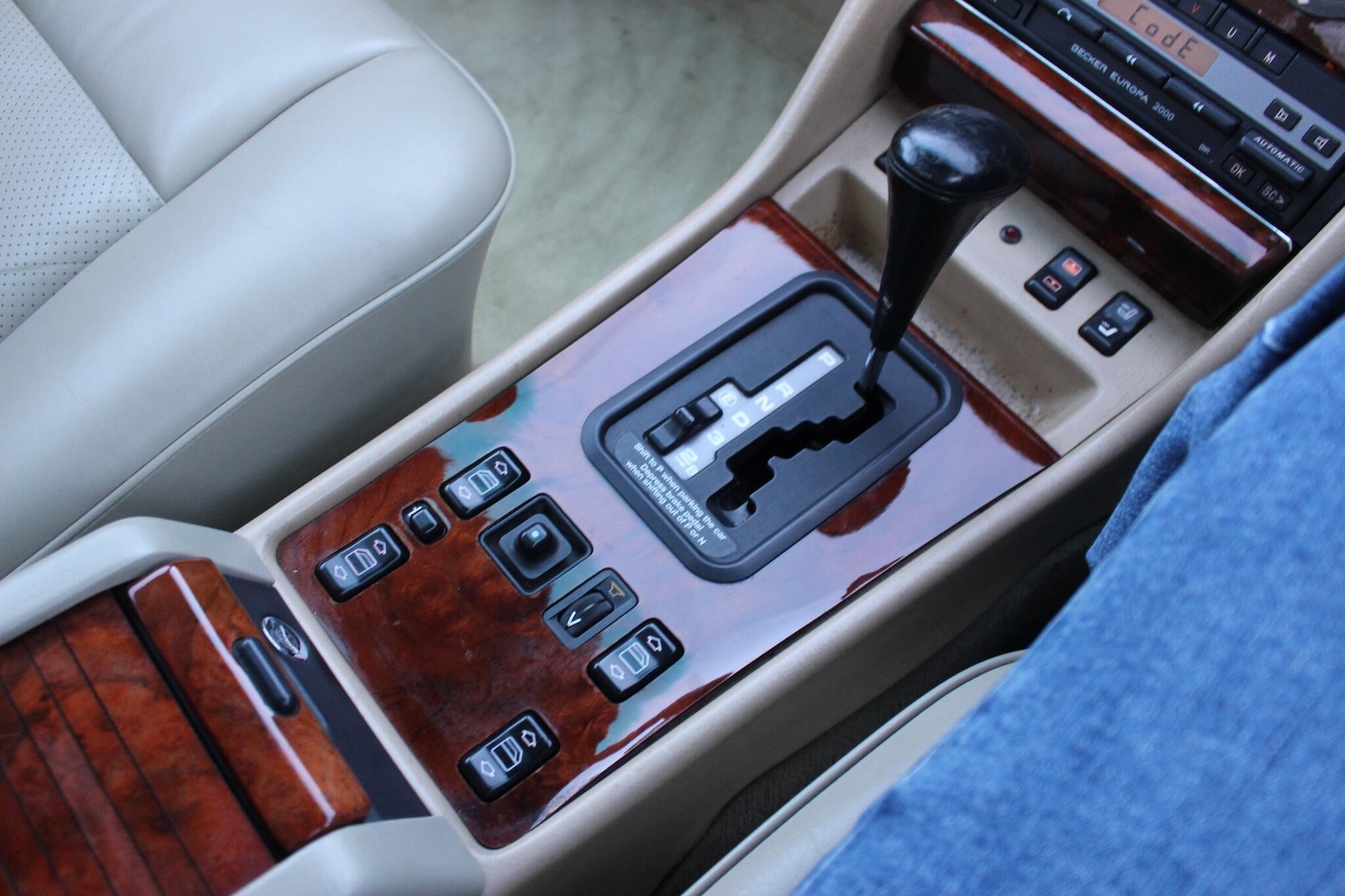 Used Mercedes-Benz 560 for sale - 76913953: Photo 75