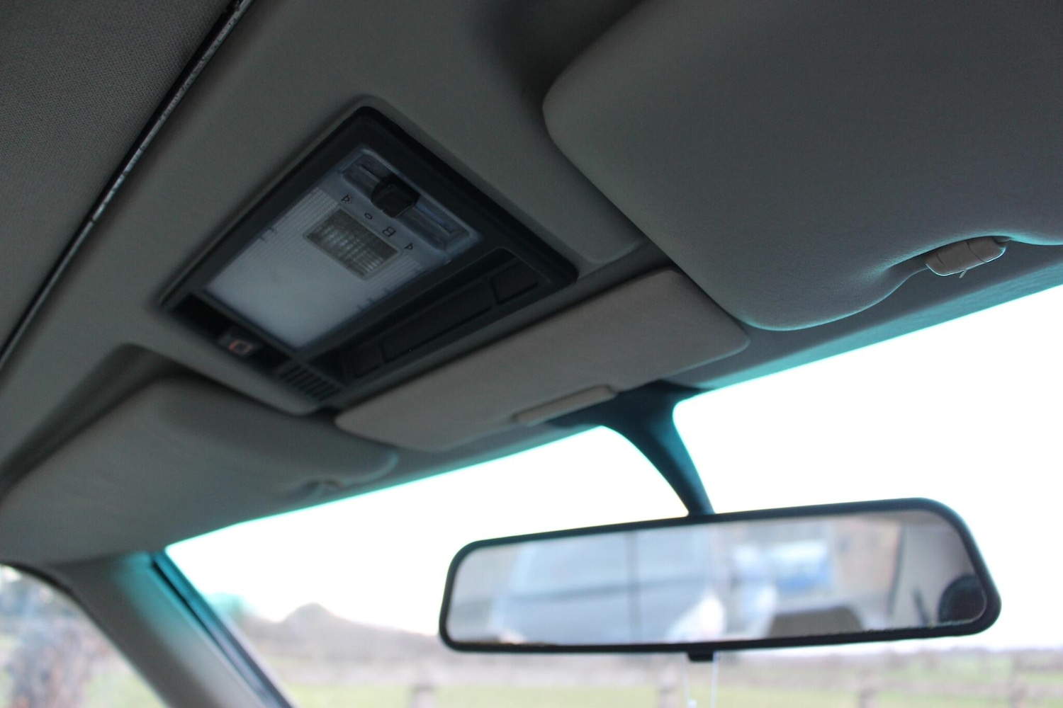 Used Mercedes-Benz 560 for sale - 76913953: Photo 82